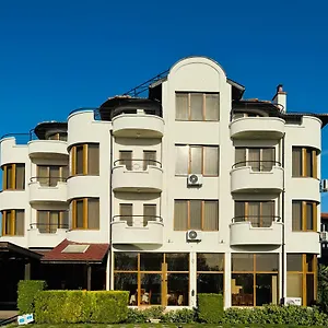 https://saint-george.burgashotels.net